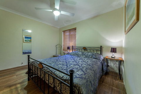 Bay Parklands Unit 50 / 2 Gowrie Avenue - Queensland Tourism 3