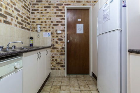 Bay Parklands Unit 50 / 2 Gowrie Avenue - Queensland Tourism 5