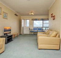 Quarterdeck Unit 4 / 12 Magnus Street - QLD Tourism