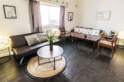 North Bondi Beach Apartment - QLD Tourism 0