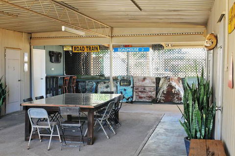 Wooramel Riverside Retreat Campground - QLD Tourism 6