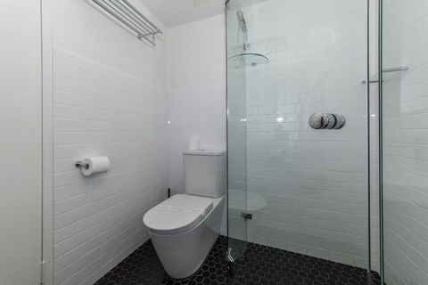 Westpoint Unit 10 / 2 Thurlow Avenue - QLD Tourism 0