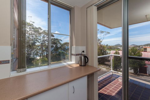 Westpoint Unit 10 / 2 Thurlow Avenue - QLD Tourism 4