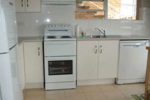 Quarterdeck, Unit 1/ 12 Magnus Street - QLD Tourism 2