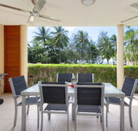 Peponi 2 - Beachfront Apartment - Queensland Tourism