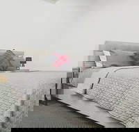 Stylish Waterfront Apt in Rhodes - QLD Tourism