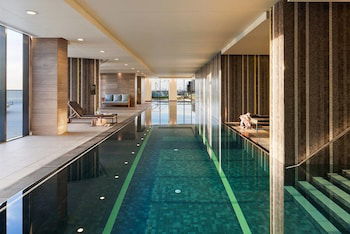 Melbourne Docklands Concavo Seaview Apartment - Queensland Tourism 1