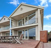 RUBYS BEACHFRONT - Queensland Tourism