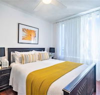Bondi Beach Oasis - QLD Tourism
