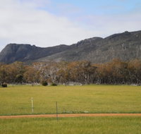 Manyat Peak Cottages - QLD Tourism