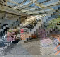 Lagoons Bay Garden Pavillion 1 - Queensland Tourism