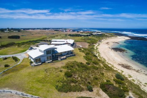 WYTONIA 3 PENTHOUSE - Queensland Tourism 0