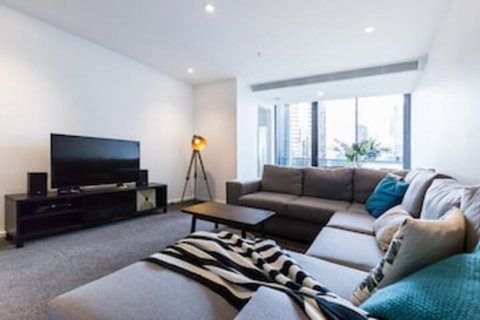 SONYA, 2BDR Southbank Apartment - QLD Tourism 0