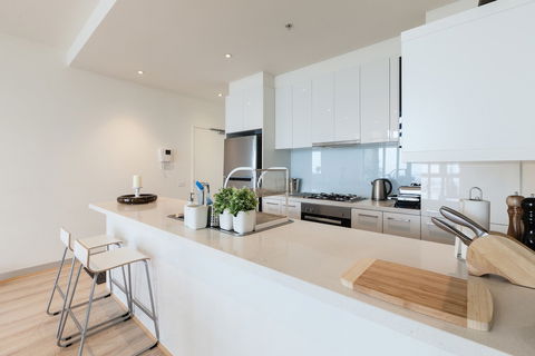 LENA, 2BDR Southbank Apartment - QLD Tourism 2