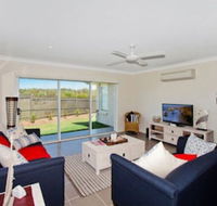 SALTY PAUSE at BONDI HOUSE - Queensland Tourism