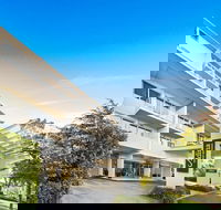 Adina Serviced Apartments Canberra Dickson - Queensland Tourism