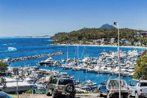 2 BEDROOM APARTMENT LAMAN LODGE UNIT 2 - QLD Tourism 2