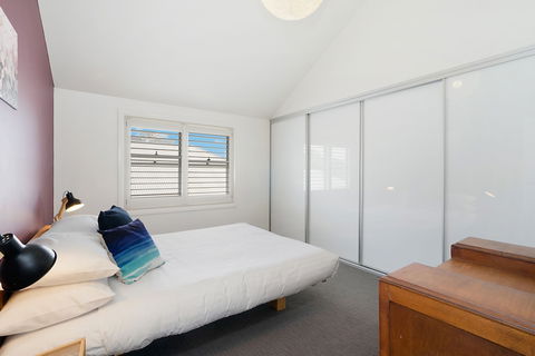 Newcastle Executive Homes - Veda House - Queensland Tourism 6