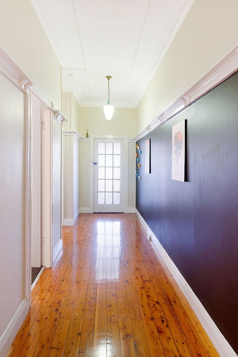 Newcastle Executive Homes - Veda House - Queensland Tourism 3