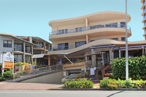 Coolum Baywatch Luxury Style Penthouse Linen Included WIFI 500 Bond - Queensland Tourism 3
