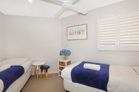 Coolum Baywatch Luxury Style Penthouse Linen Included WIFI 500 Bond - Queensland Tourism 1