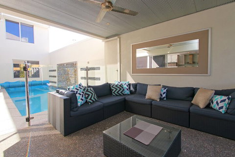 Ambar Villa - Queensland Tourism 4