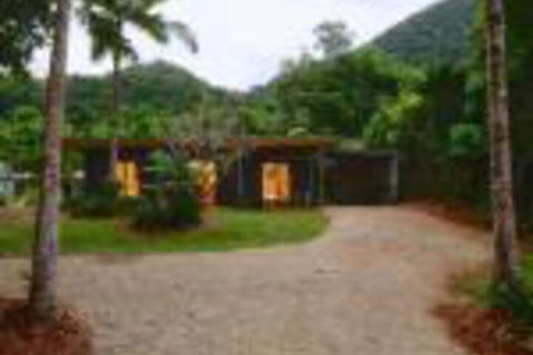 Daintree Rainforest Beach House - QLD Tourism 0