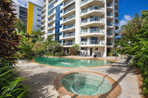 Cairns Oceanview At 181 The Esplanade (6) - QLD Tourism 0