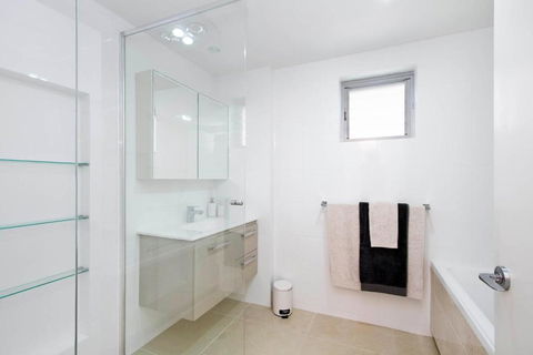 42 Bryan Street - Queensland Tourism 4