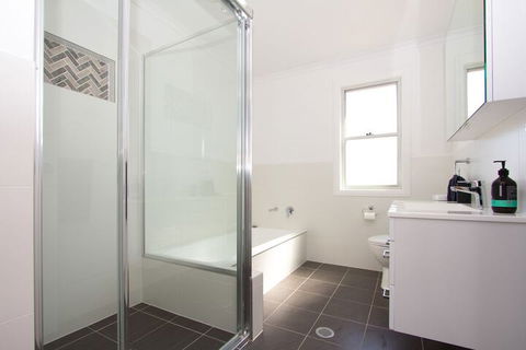 Stay In Mudgee - Queensland Tourism 2