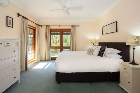 Stay In Mudgee - Queensland Tourism 3