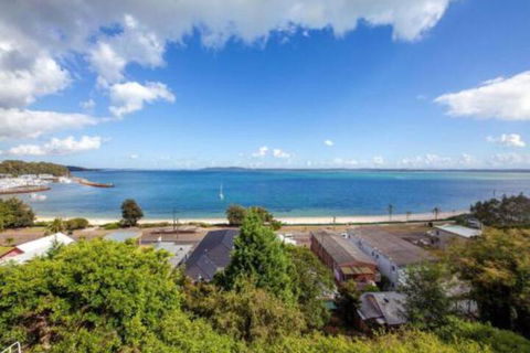 Quarterdeck Unit 5 12 Magnus Street - QLD Tourism 5