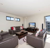 Dolphin Cove Unit 13 / 2 6 Government Road - QLD Tourism
