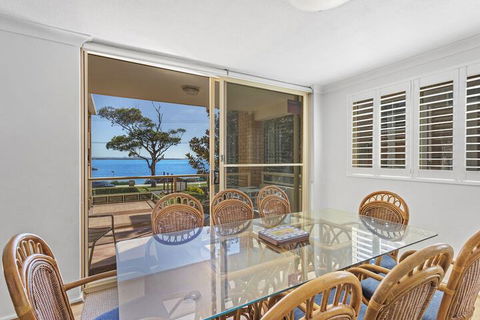 South Pacific Unit 6 Amazing Unit Opposite The Beach. - QLD Tourism 7