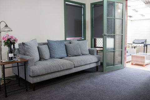 Mudgee Apartments - Church Street - Queensland Tourism 2