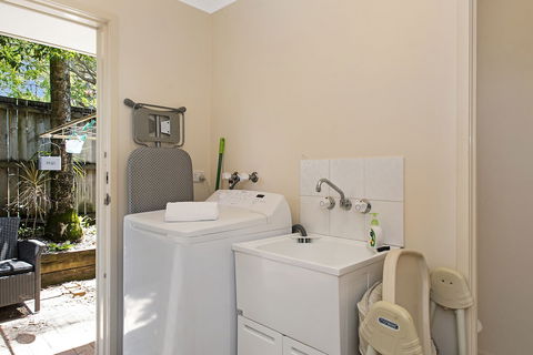 Growder Court 3 - Coolum Beach QLD - Queensland Tourism 2