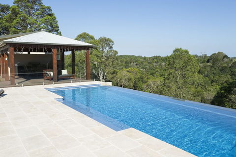 Mapleton Springs - QLD Tourism 4