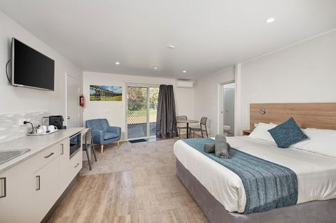 Gundagai Tourist Suites - QLD Tourism 3