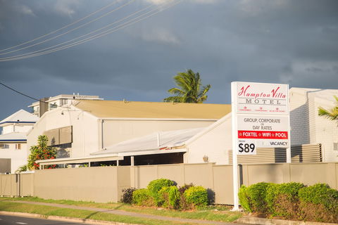 Hampton Villa Motel - Queensland Tourism 2
