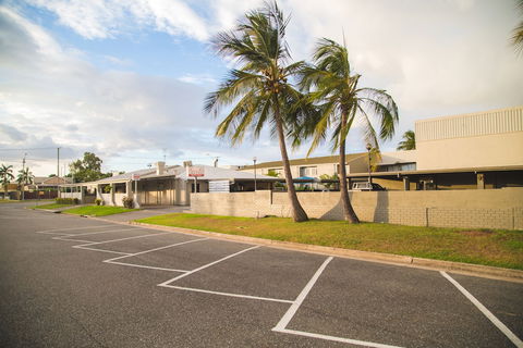 Hampton Villa Motel - Queensland Tourism 0