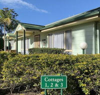 Obadiah Country Cottages - QLD Tourism