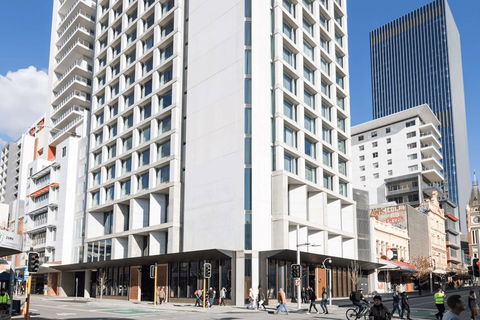 QT Perth - QLD Tourism 0