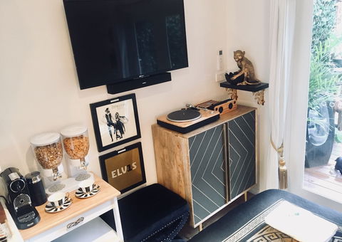 The Little Jungle Studio - QLD Tourism 2