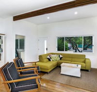 The Beach House 13 Market Street - QLD Tourism