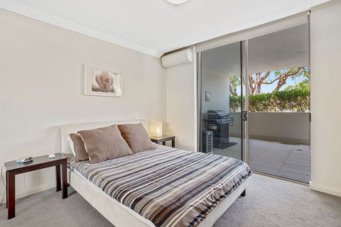 Shoal Bay Road Aura Apartments Unit 05 59 - QLD Tourism 1