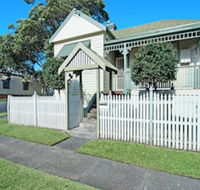 Stallard Cottage - Queensland Tourism