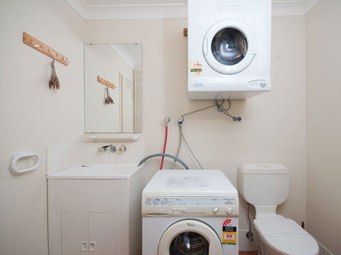 Robinson Street Sandcastles Townhouse 21 23 - QLD Tourism 4