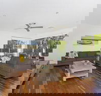 Banzai on the Beach - QLD Tourism