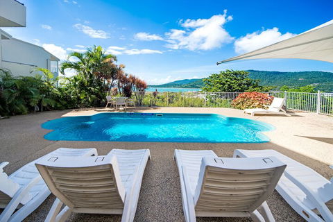 Ocean Views 9 - Queensland Tourism 3