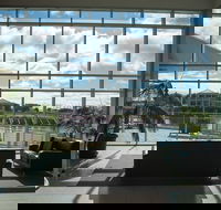 Wallaroo Marina Apartments - Queensland Tourism